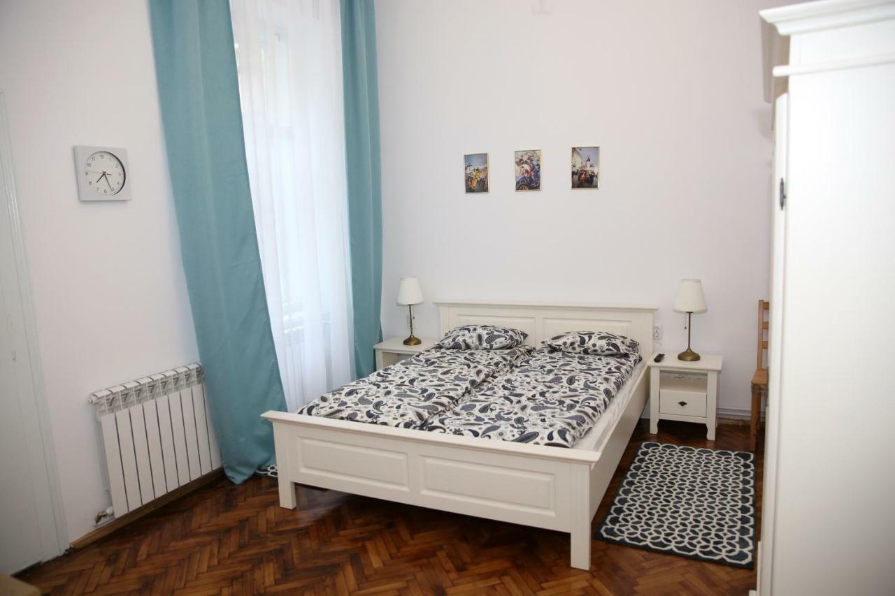 Schick Apartment Sibiu Exterior photo